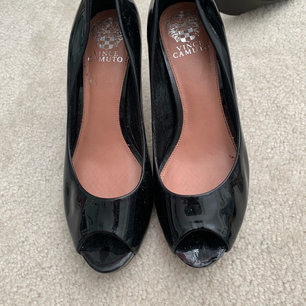 COPY - Vince Camuto heels